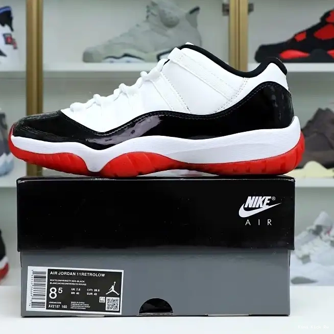 WHITE LOW BRED JORDAN 11 Kimikick AIR 0415